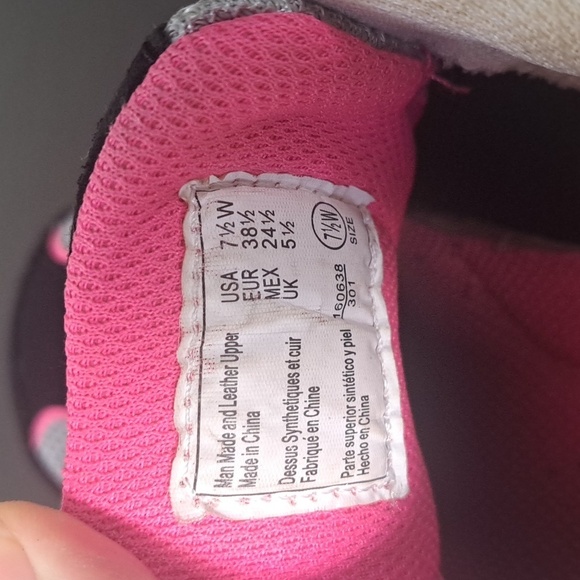 Champion Women's Margaret Running Shoe Pink and Black Size 7.5 - Picture 14 of 16